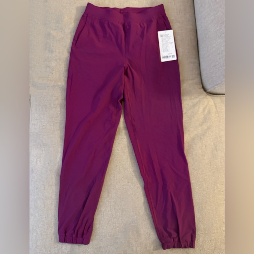 Lululemon Adapted State HR Jogger Regular Chilled Grape Size 6 NWT - Picture 2 of 9